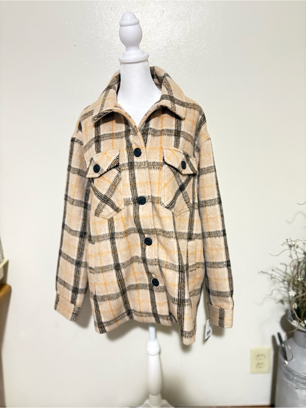 Sebby Beige Plaid Button-Front Shacket - Picture 2 of 5